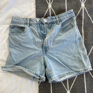 Zara High-Waisted Denim Shorts - Size 06